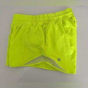Lululemon 4” Hotty Hot shorts